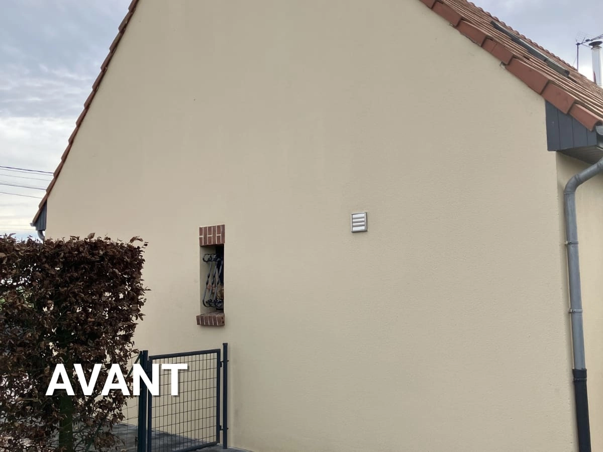 Réalisation pose panneaux isolants Uniso avant